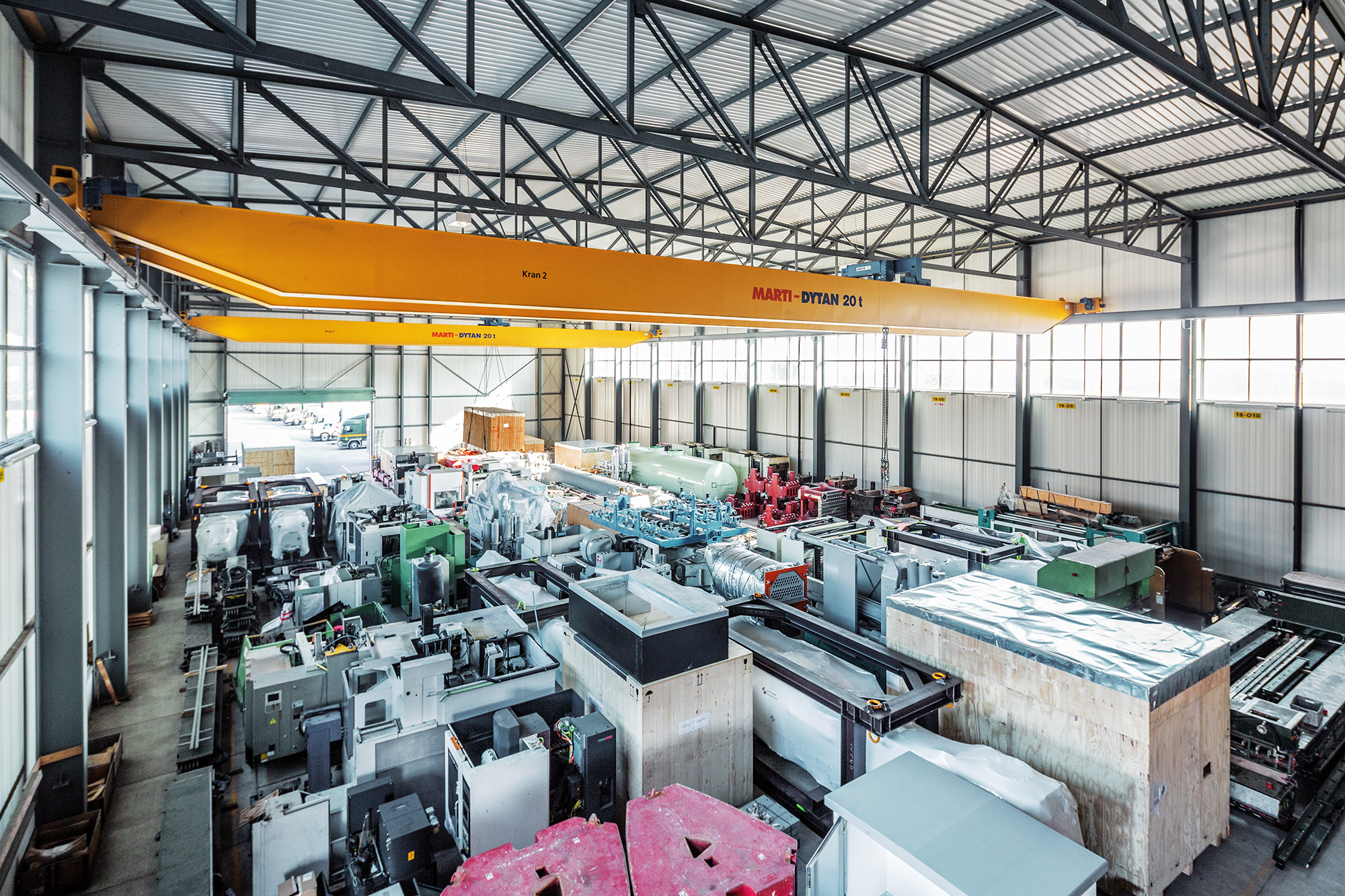 Heavy lift warehouse Logistics Goods management EMIL EGGER Switzerland