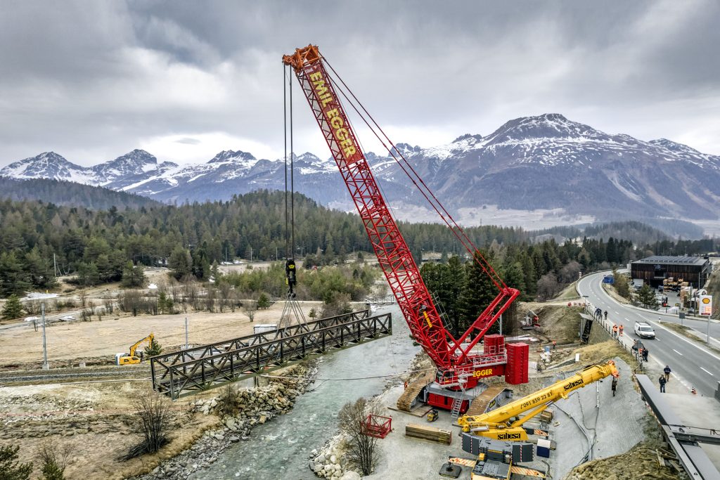 Rhaetian Railway replaces three old steel bridges - EMIL EGGER takes over crane work